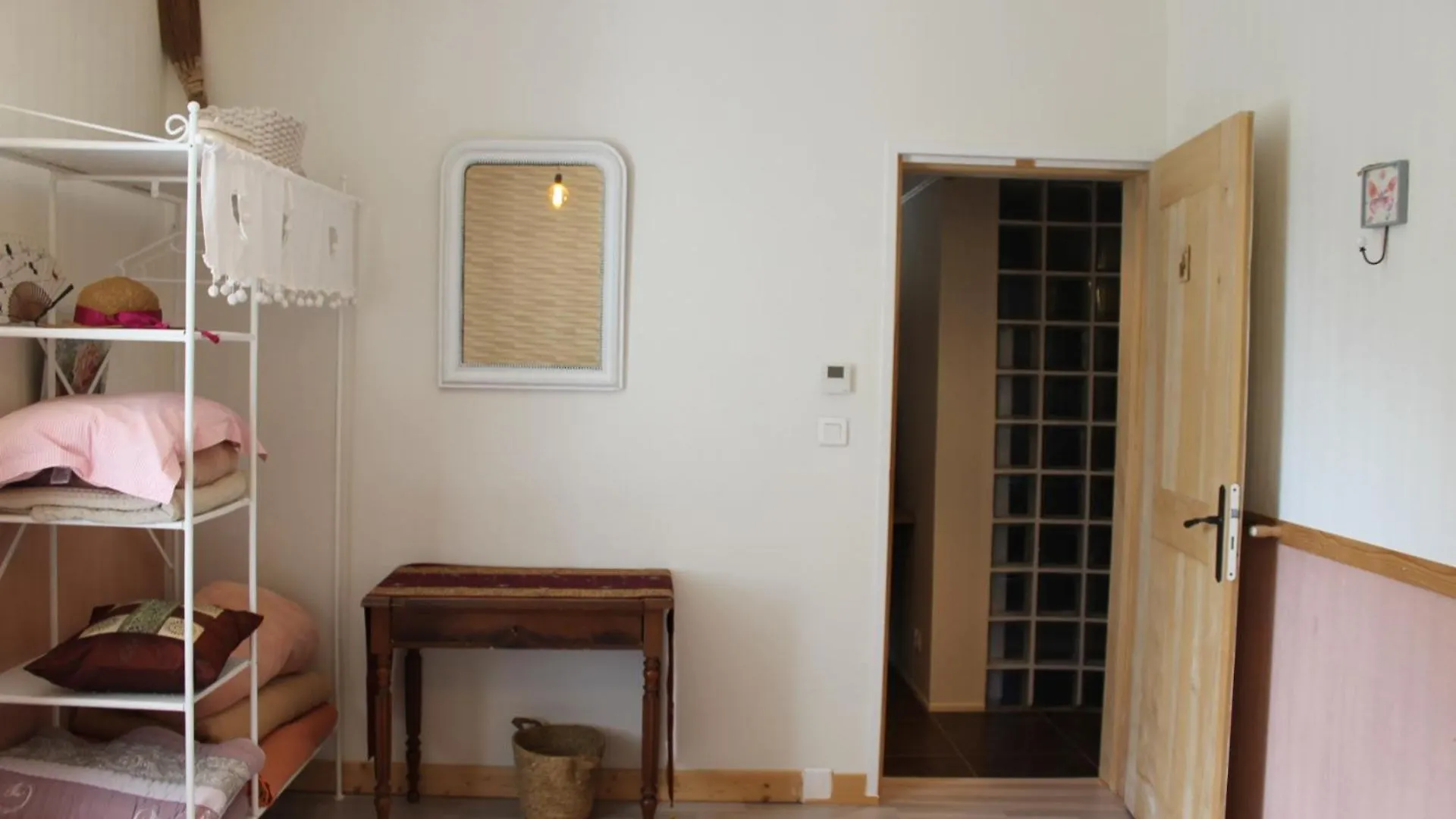 Chambres D'Hotes Par Hasard Saint-Bressou  Saint-Bressou (Lot)